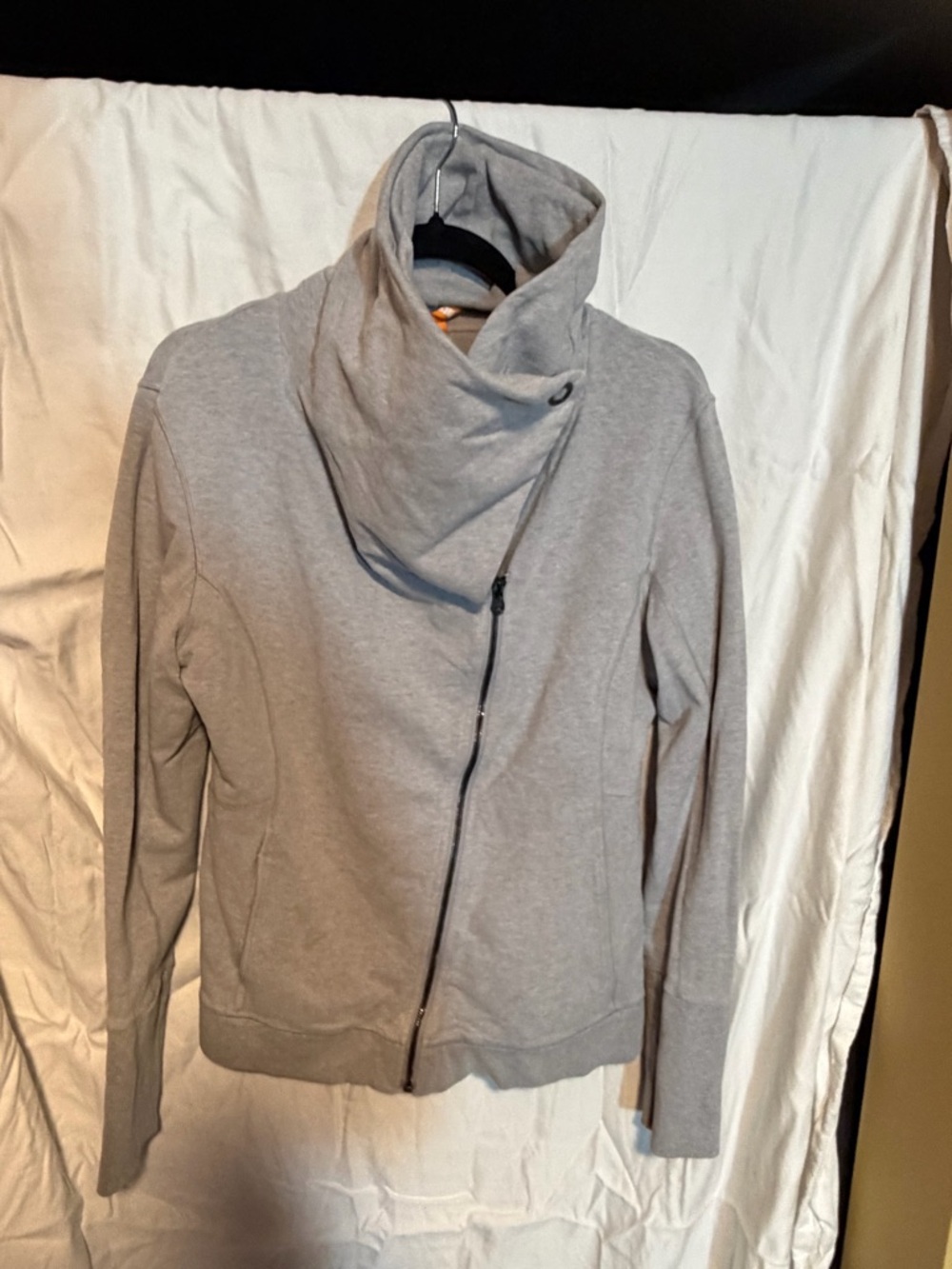 Lucy Hatha Flow Zip-up Asymmetrical Cowl Neck jacket, light grey